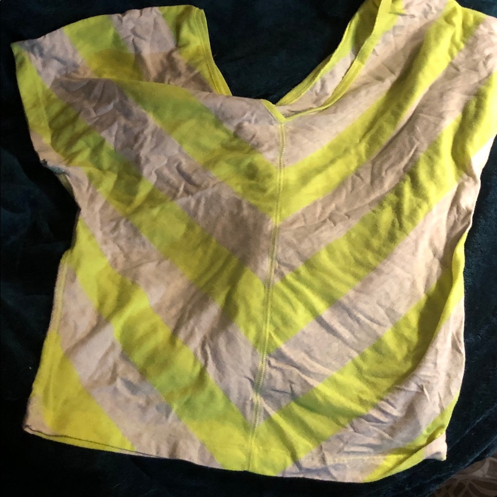 Old Navy Yellow and Gray Chevron Short Sleeve Top